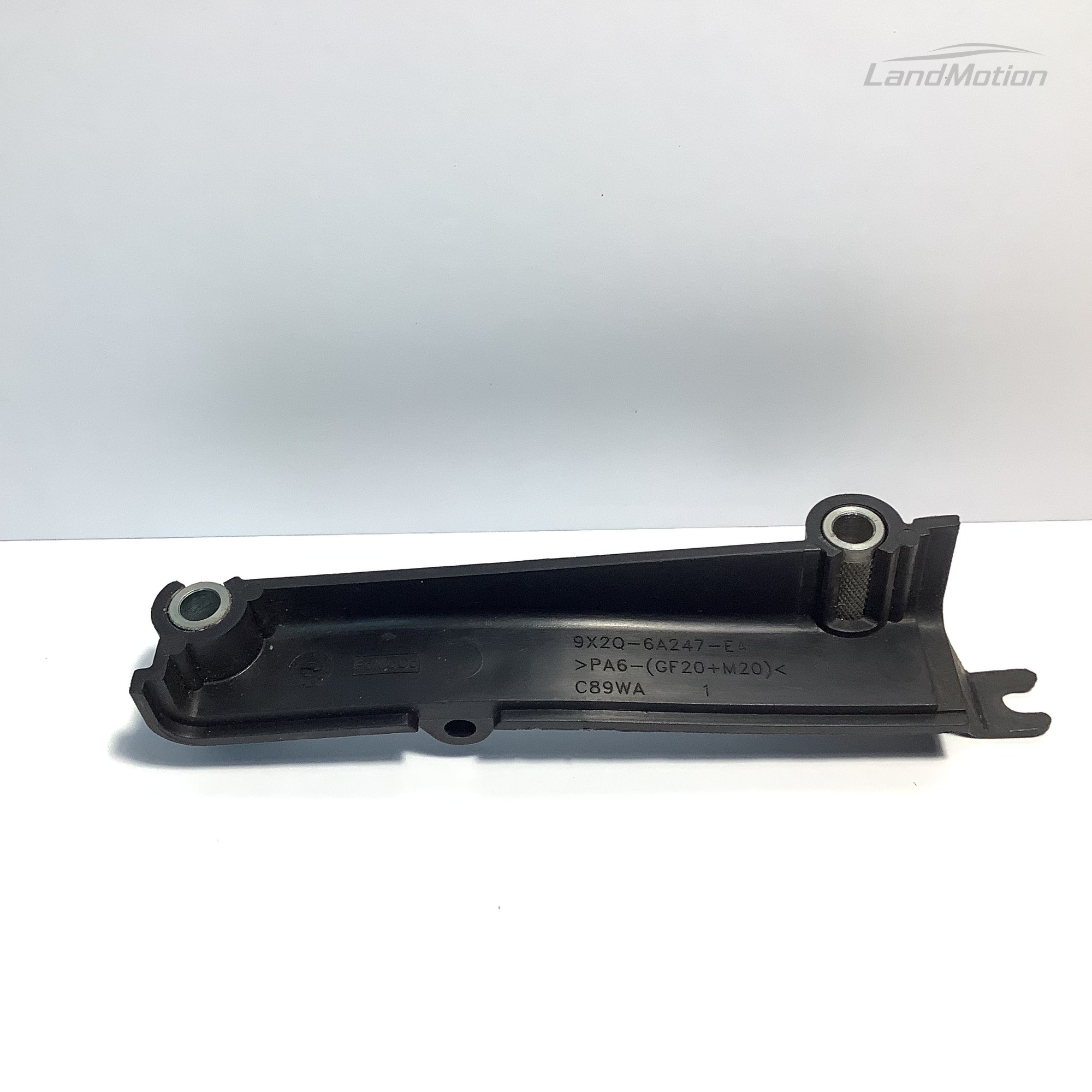 Пластик моторного отсека Land Rover Discovery 4 L319, LR013443, C2C40366, 9X2Q6A247EA